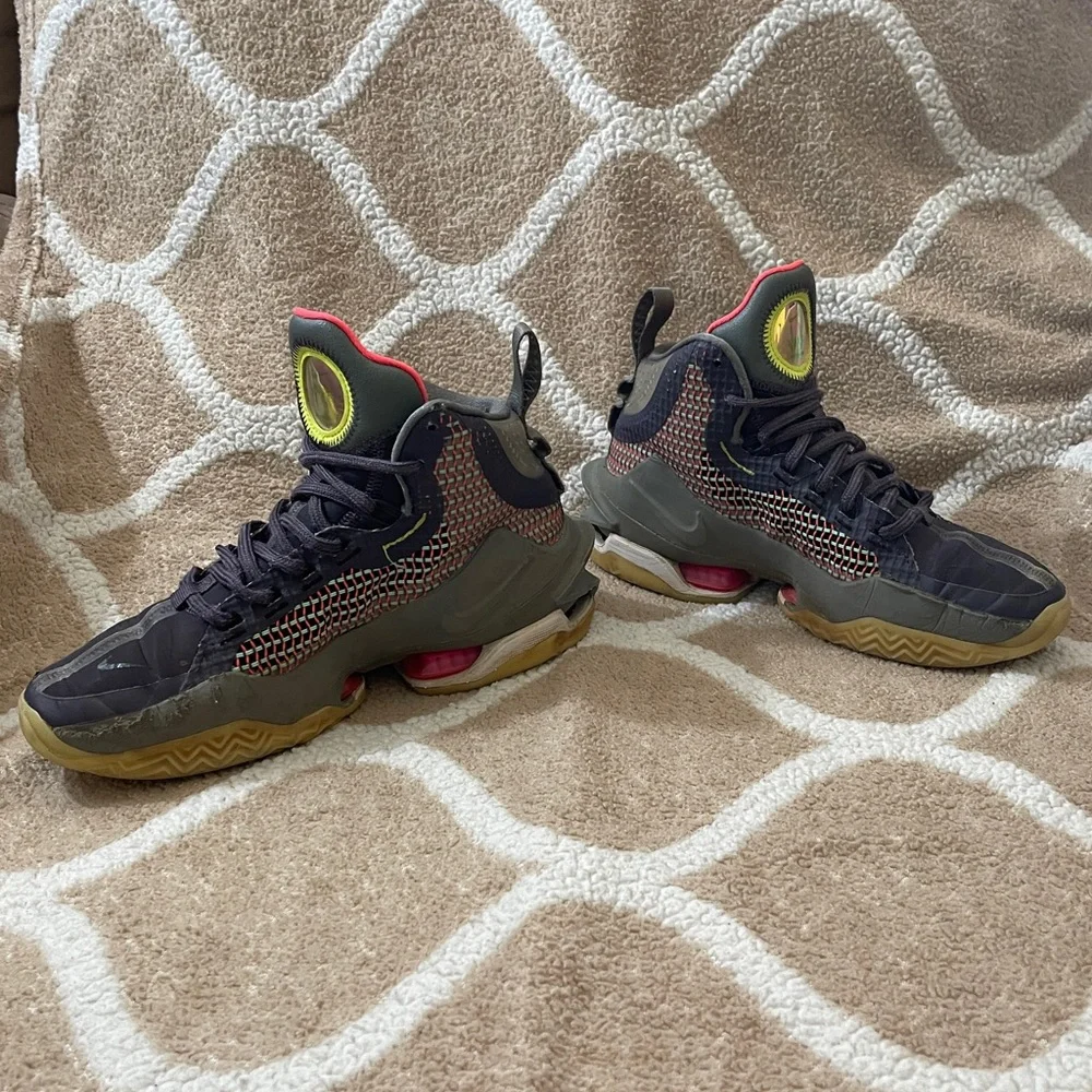 Nike High-Top Kids Sneakers